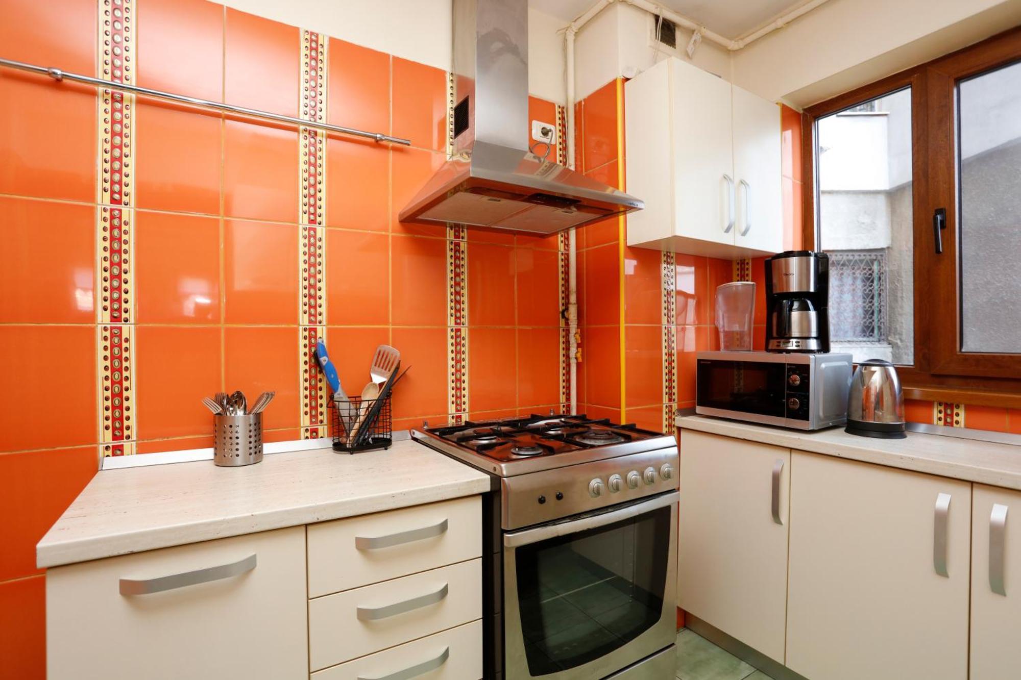 Peaceful Getaway - Generous 3-Bedroom Sanctuary - Close To Historic Old Town Bukarest Exterior foto